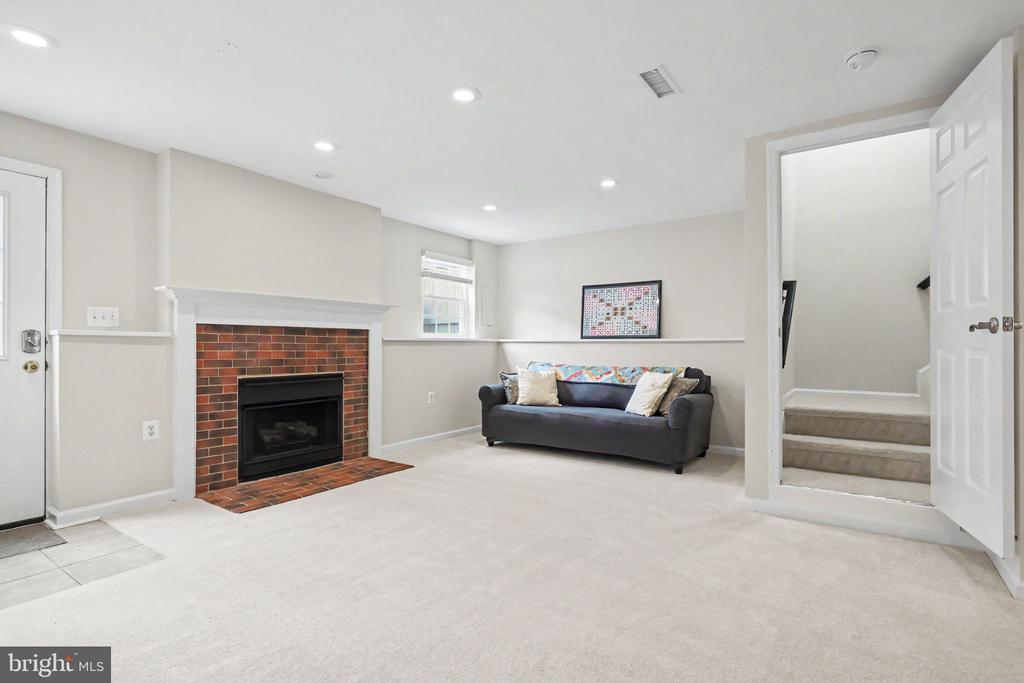 42918 Needham Way, -3646, United States