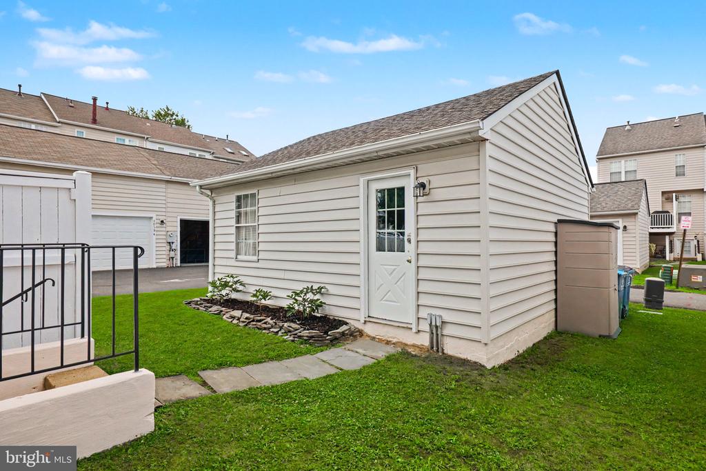 42918 Needham Way, -3646, United States