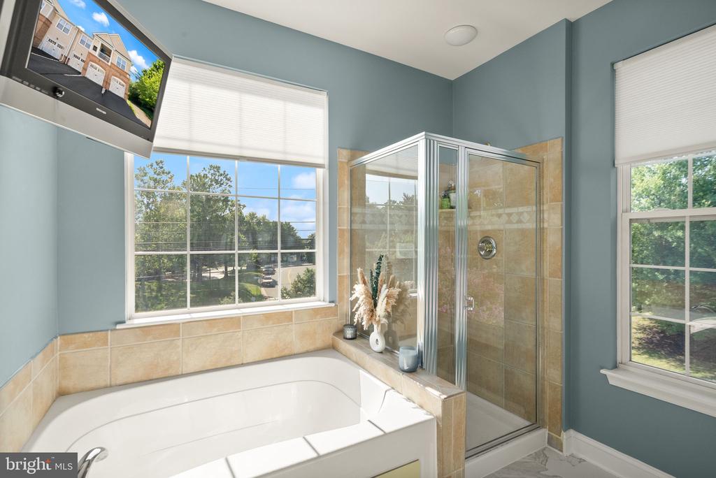 43920 HICKORY CORNER TERRACE Unit: 114