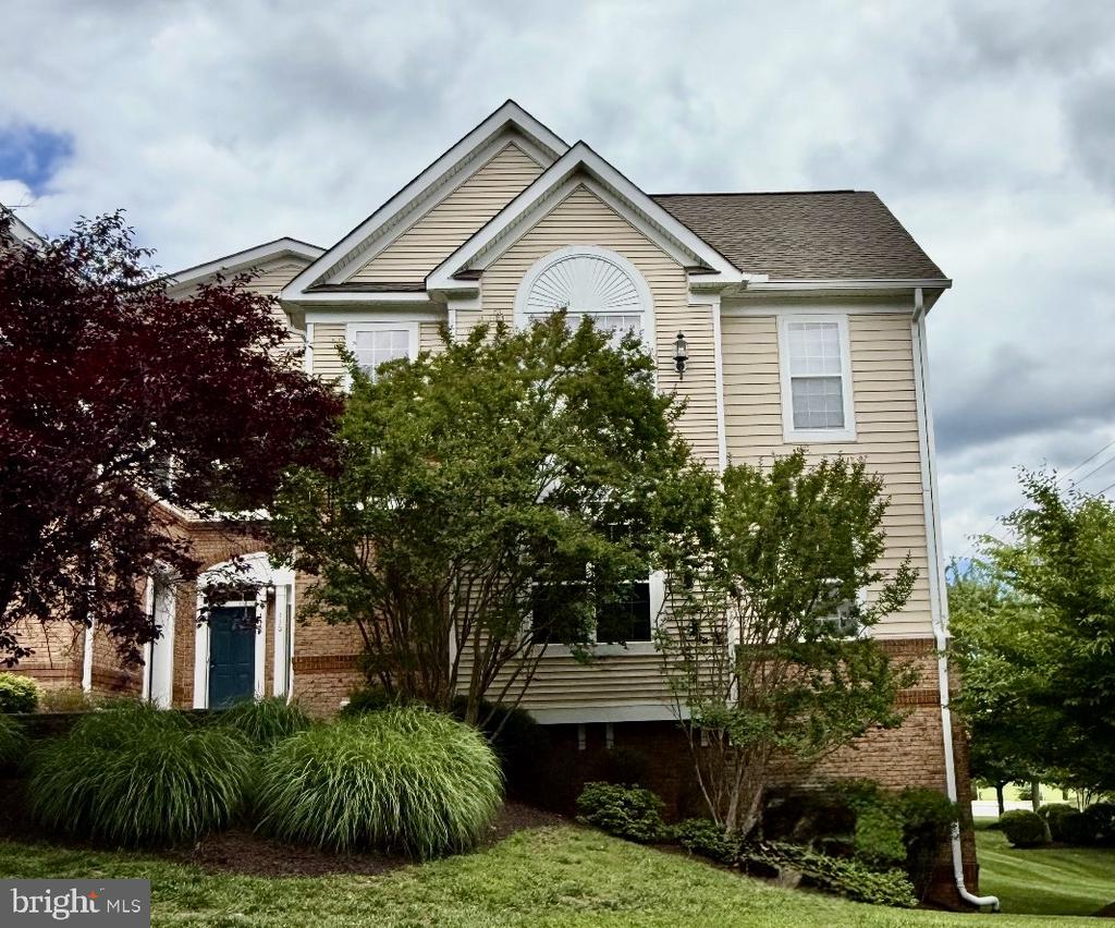 43920 HICKORY CORNER TERRACE Unit: 114