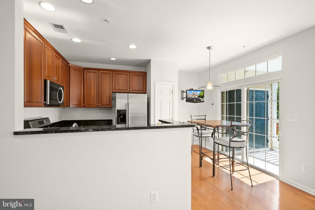 43920 HICKORY CORNER TERRACE Unit: 114