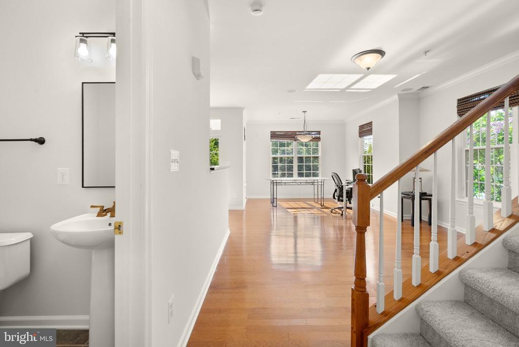 43920 HICKORY CORNER TERRACE Unit: 114