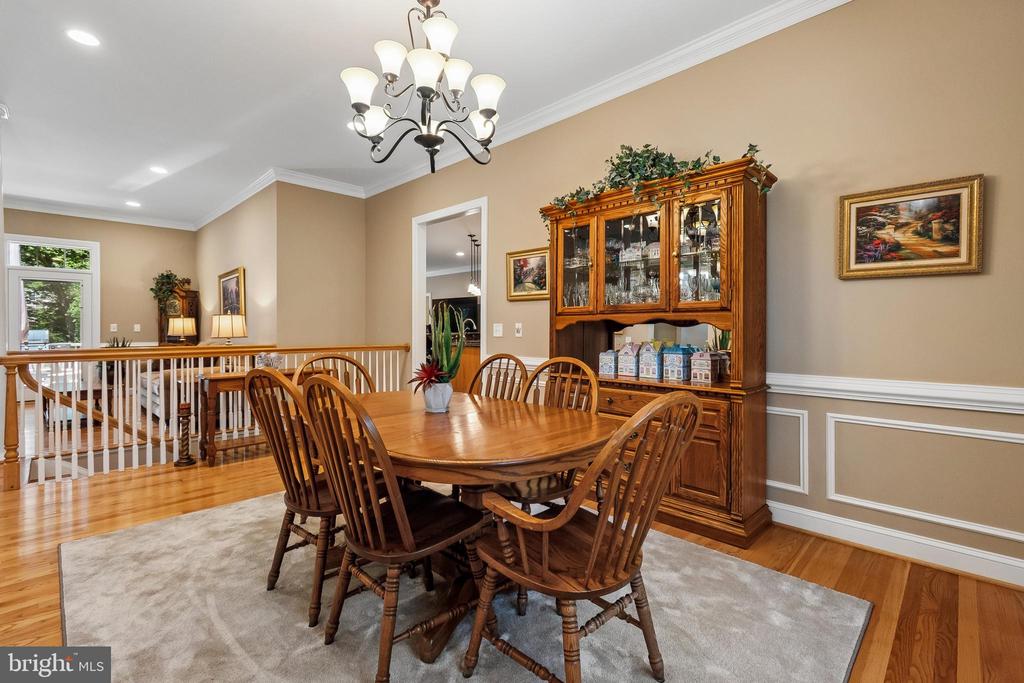 21484 CEDAR DRIVE