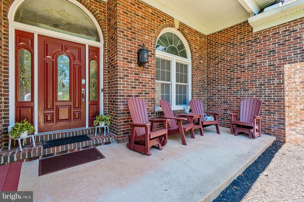 21484 CEDAR DRIVE