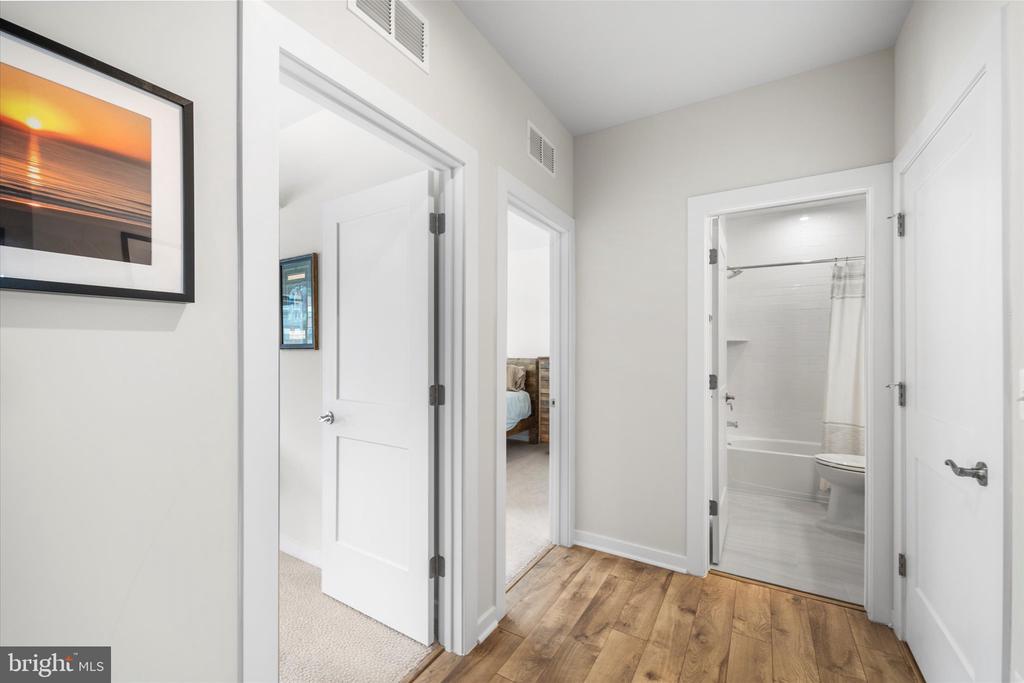 44481 WOLFHOUND SQUARE