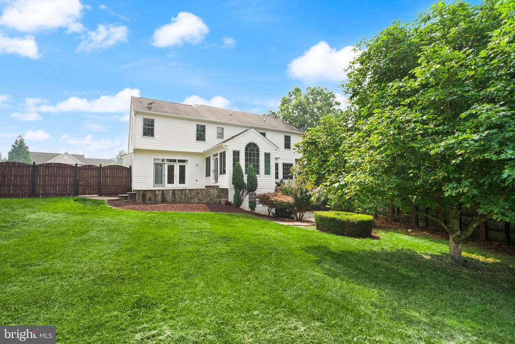 11489 POTOMAC HEIGHTS LANE