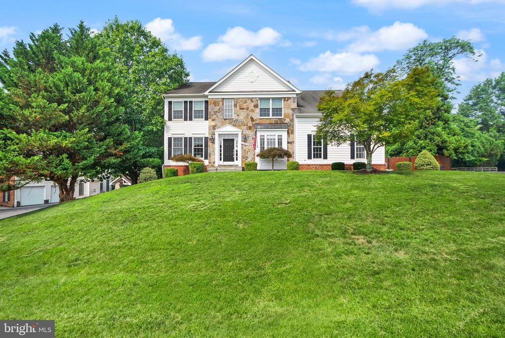 11489 POTOMAC HEIGHTS LANE