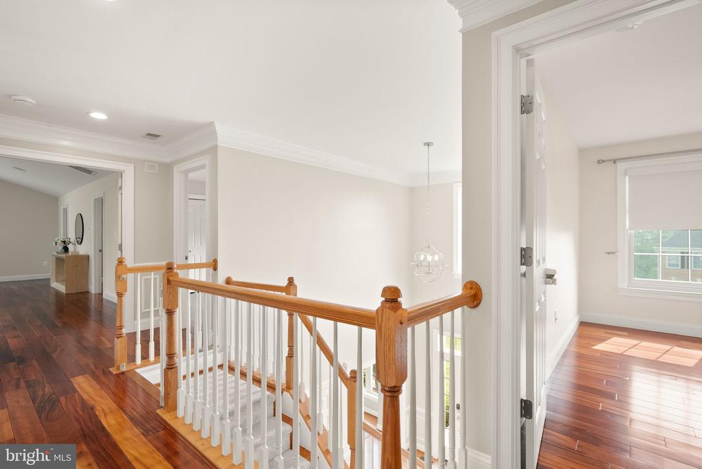 11489 POTOMAC HEIGHTS LANE