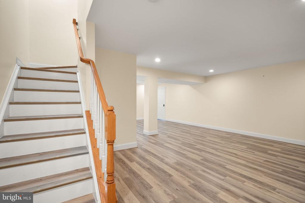 11489 POTOMAC HEIGHTS LANE