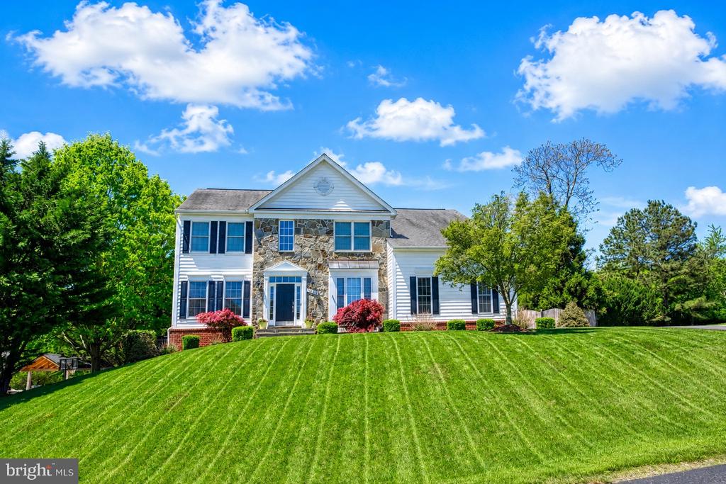 11489 POTOMAC HEIGHTS LANE