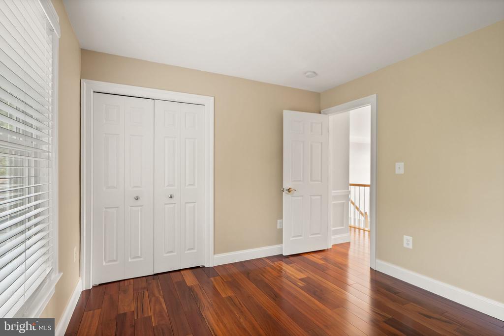11489 POTOMAC HEIGHTS LANE
