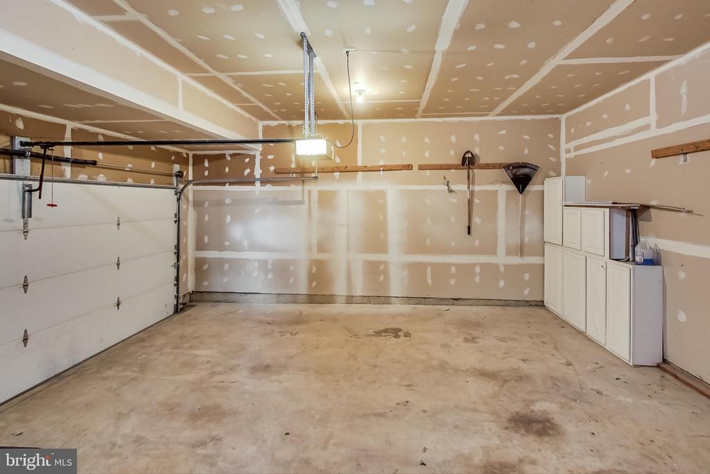 43537 CLIVEDON COURT