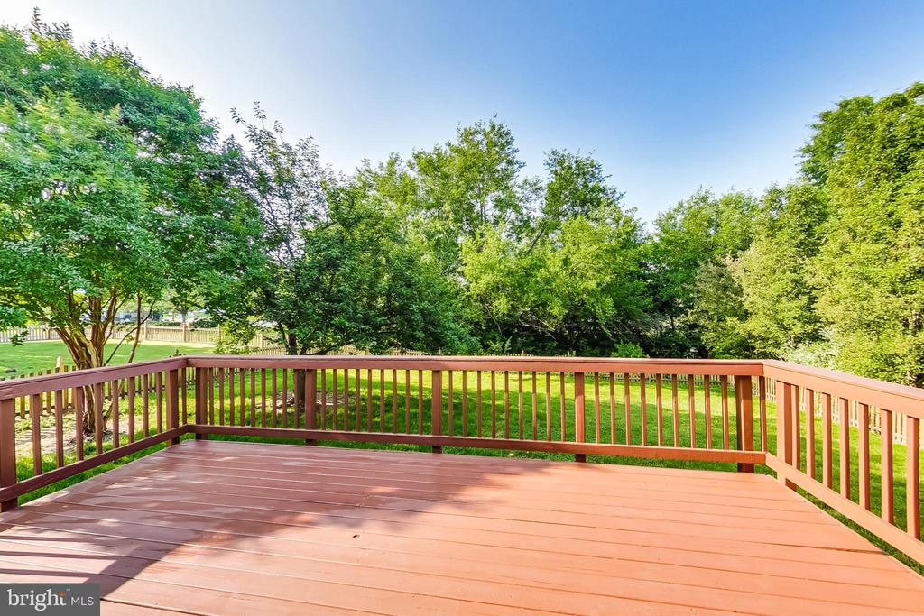 43537 CLIVEDON COURT