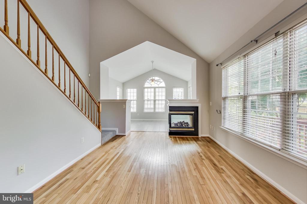 43537 CLIVEDON COURT