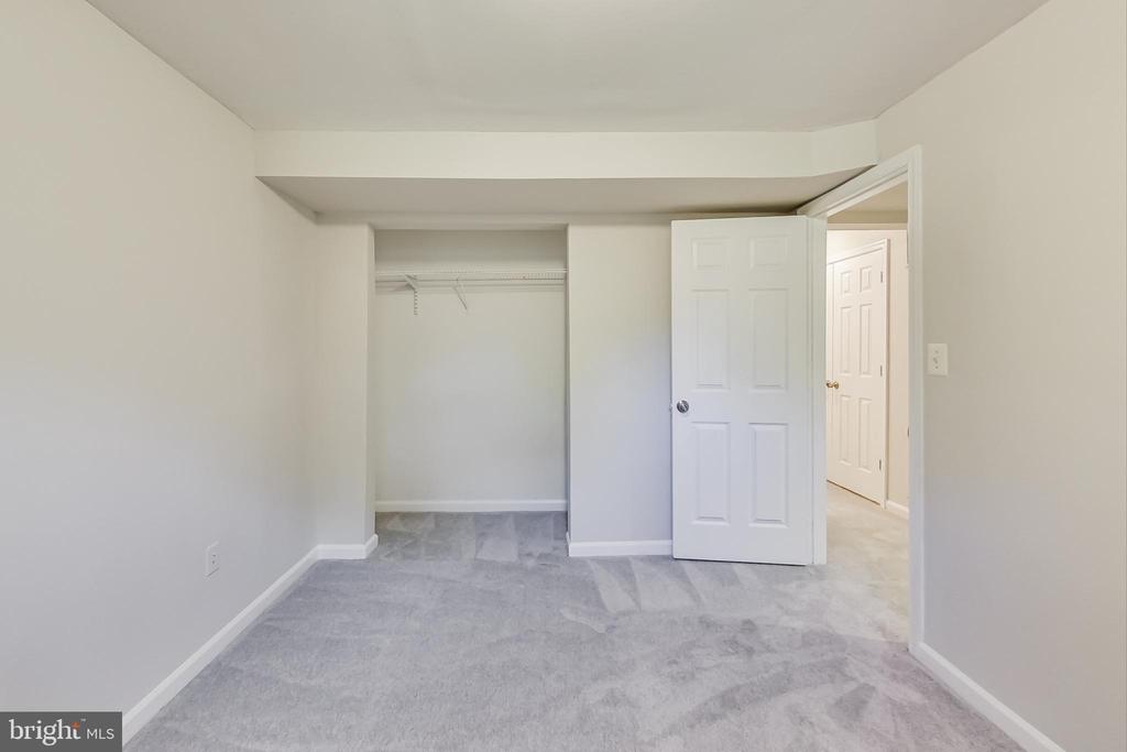 43537 CLIVEDON COURT