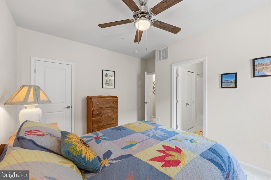 23235 MILLTOWN KNOLL SQUARE Unit: 107