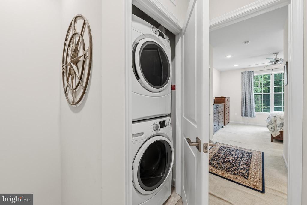 23235 MILLTOWN KNOLL SQUARE Unit: 107