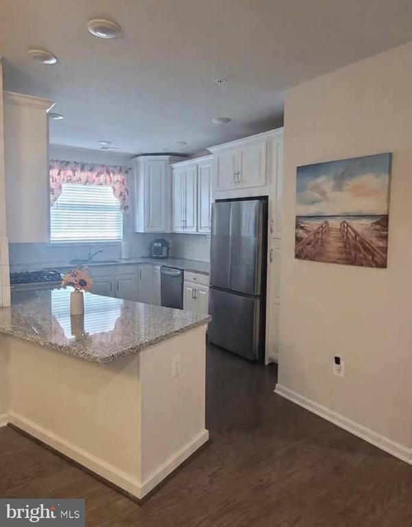 23235 MILLTOWN KNOLL SQUARE Unit: 107