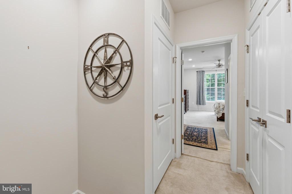 23235 MILLTOWN KNOLL SQUARE Unit: 107