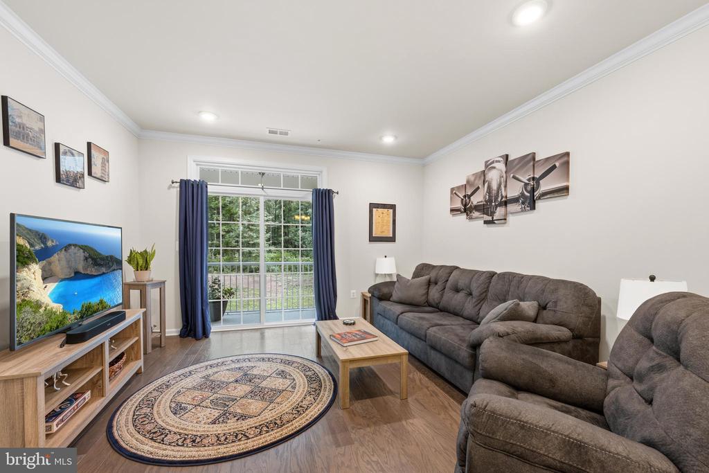 23235 MILLTOWN KNOLL SQUARE Unit: 107