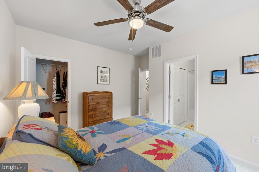 23235 MILLTOWN KNOLL SQUARE Unit: 107