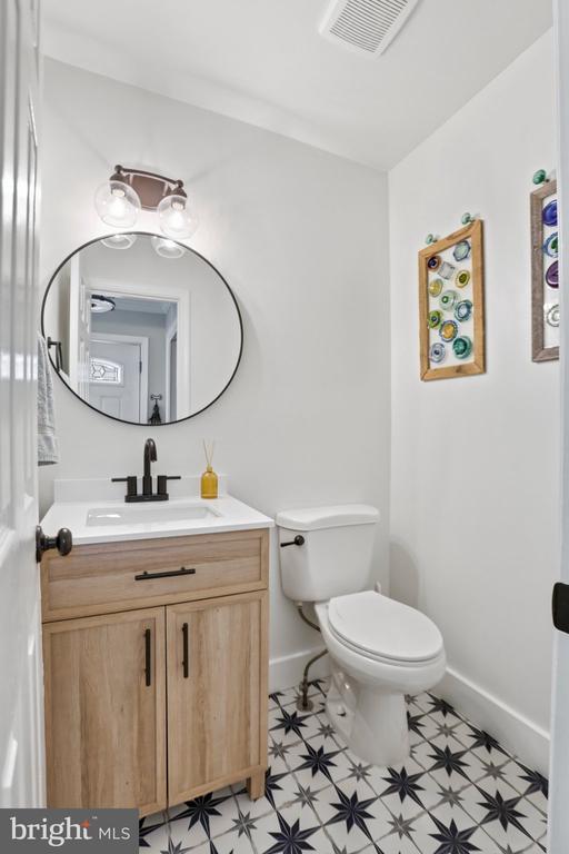 43885 LABURNUM SQUARE