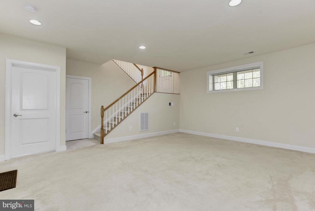 43374 OLD RYAN ROAD