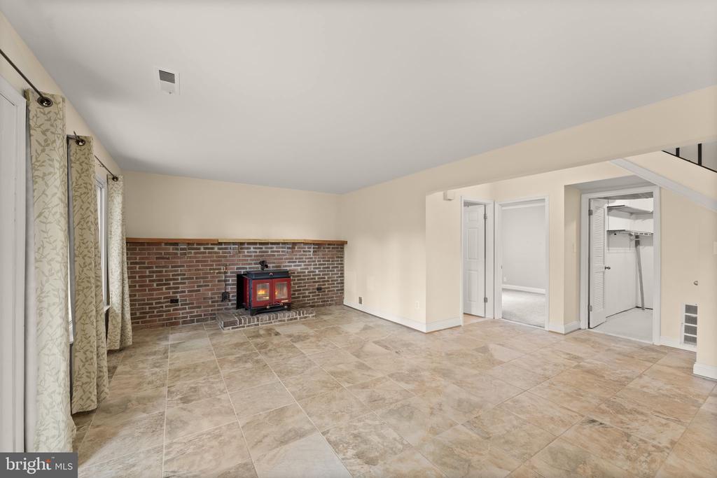 131 EVERGREEN STREET