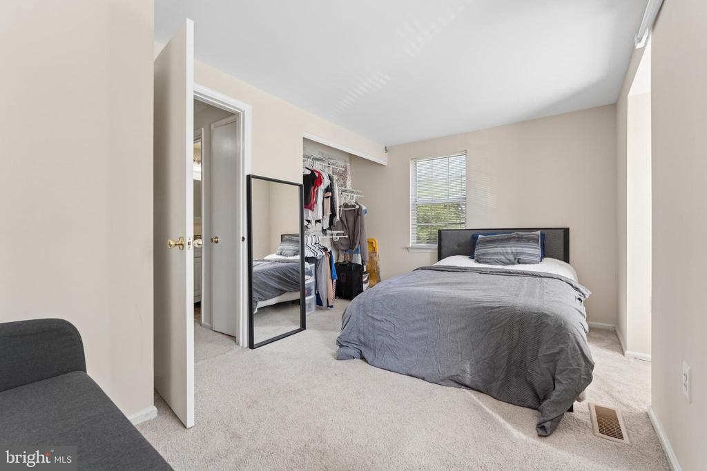 35 BICKEL COURT