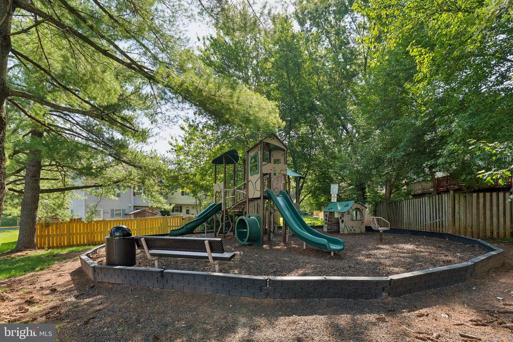 35 BICKEL COURT
