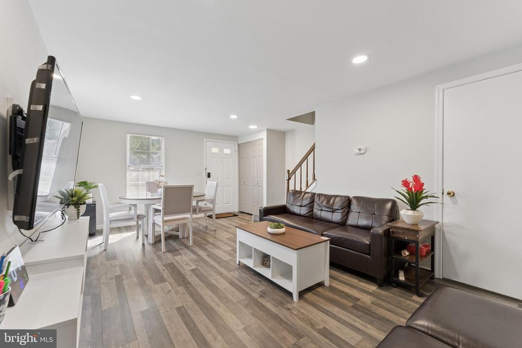 35 BICKEL COURT