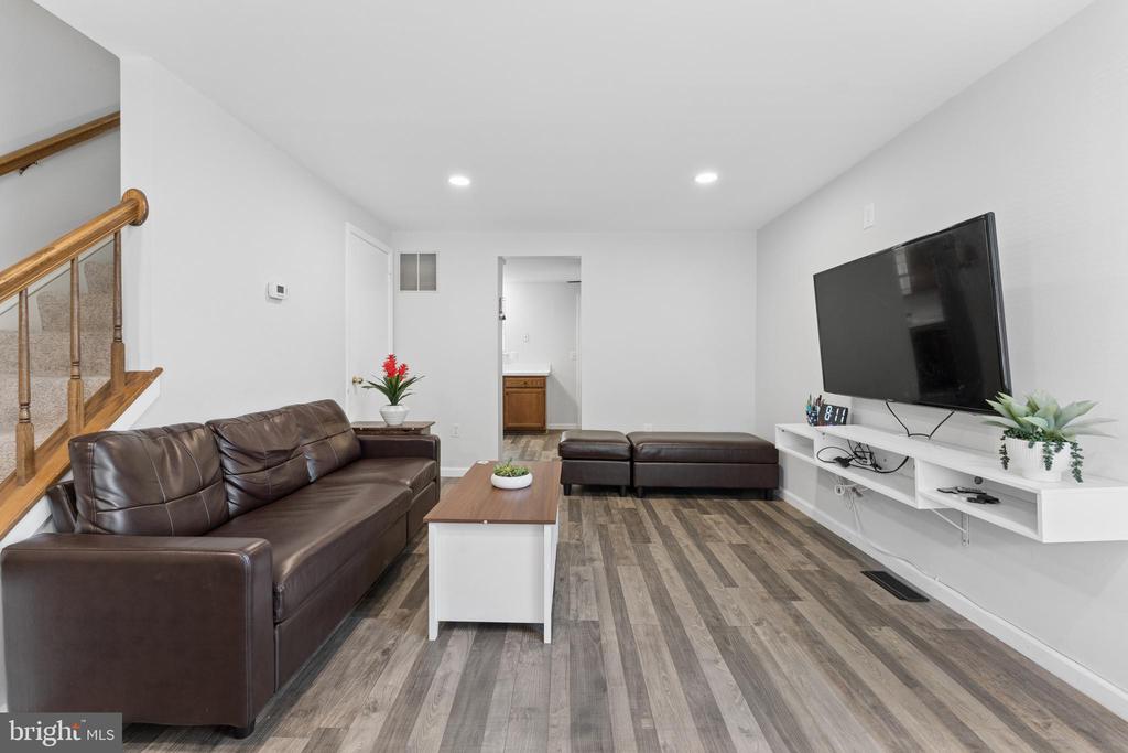 35 BICKEL COURT