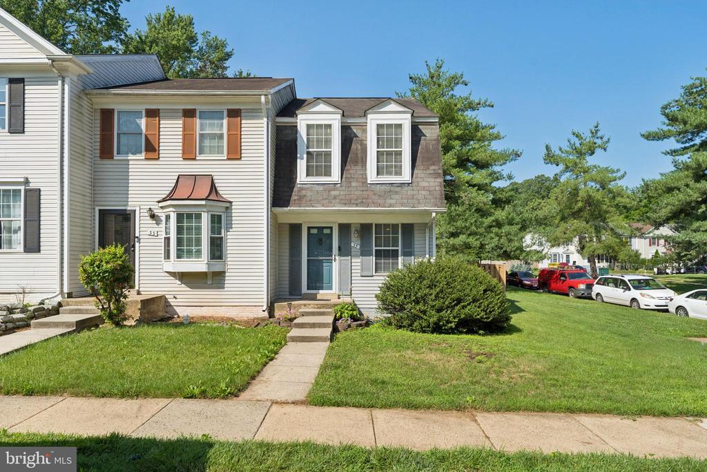 35 BICKEL COURT