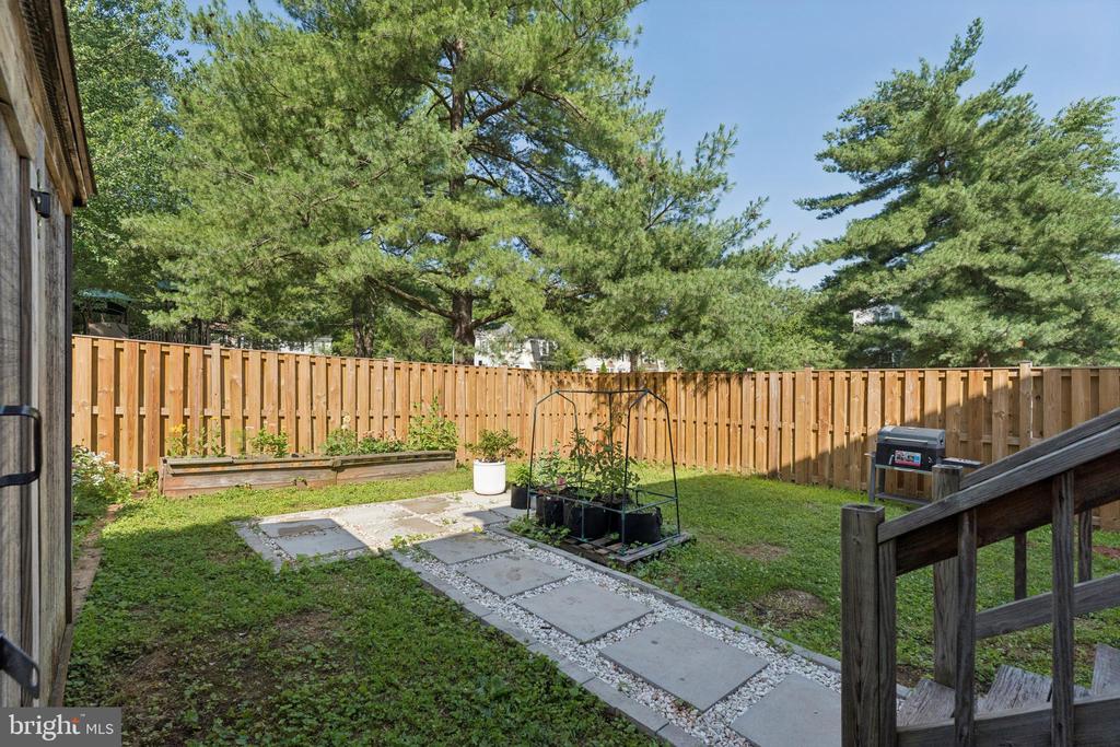35 BICKEL COURT