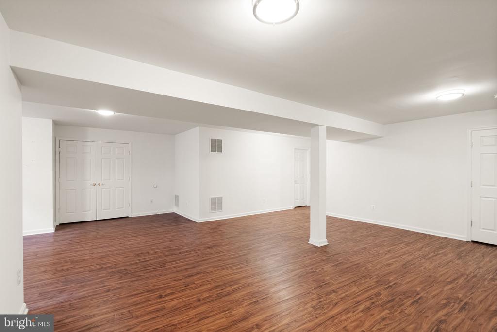 20937 WINOLA TERRACE
