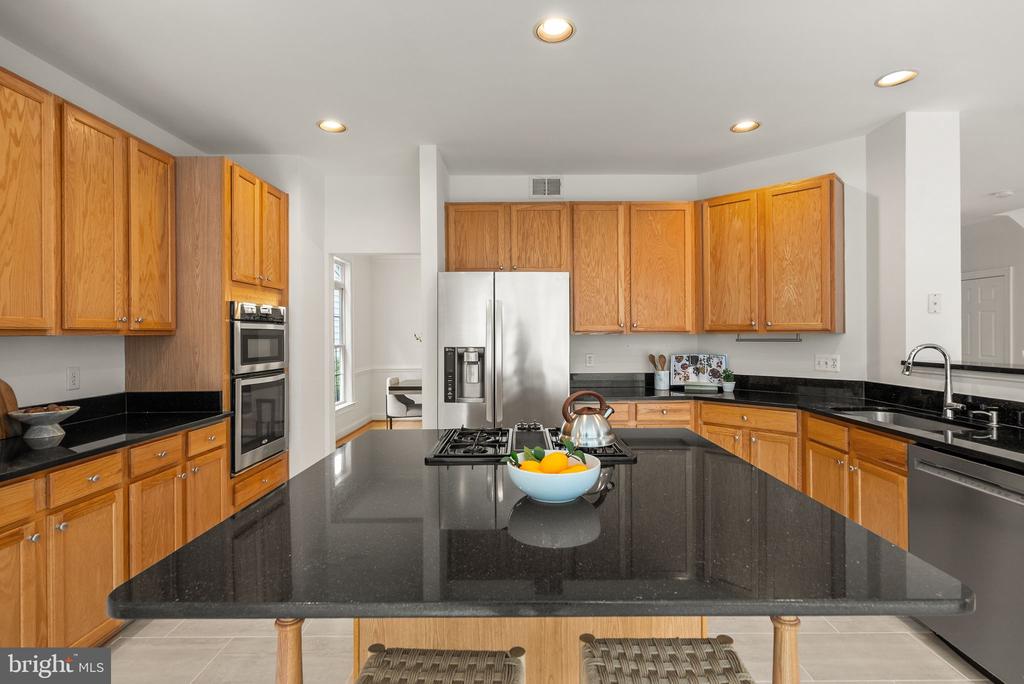 20937 WINOLA TERRACE