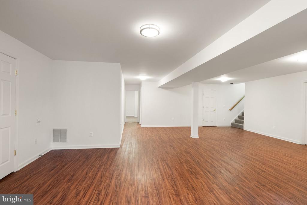 20937 WINOLA TERRACE