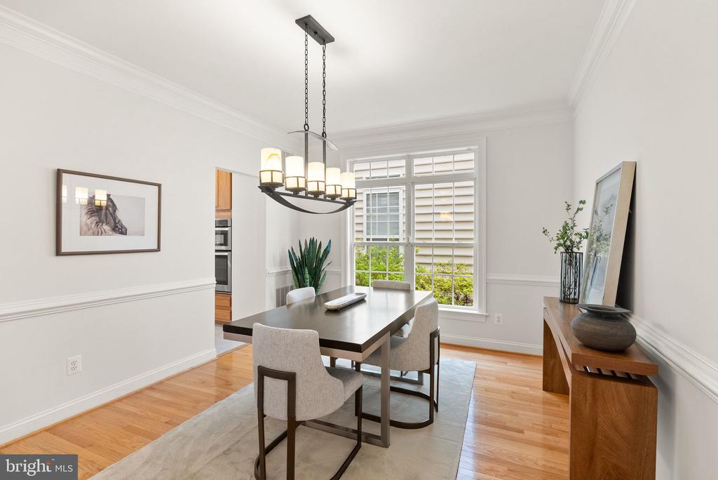 20937 WINOLA TERRACE