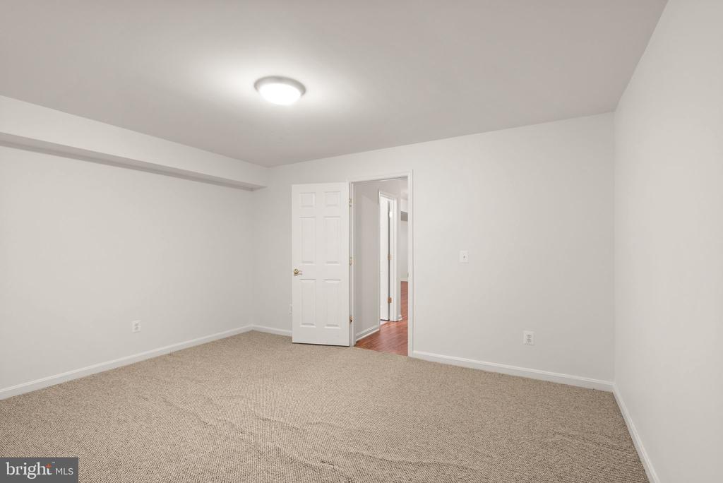 20937 WINOLA TERRACE