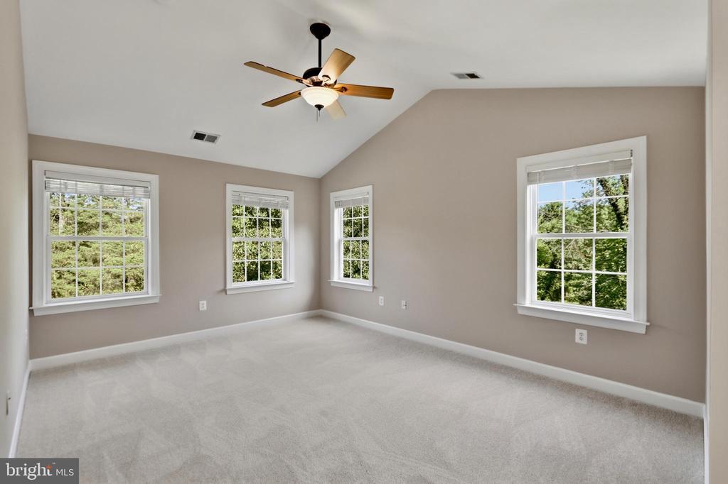 17432 BROWNSVILLE LANE