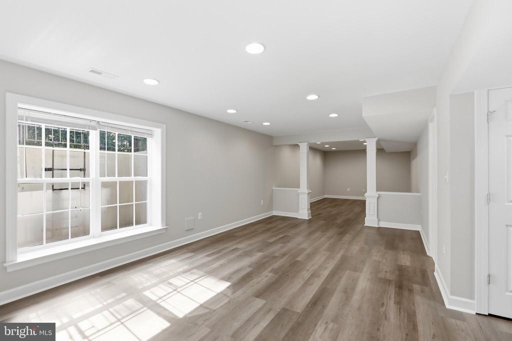 17432 BROWNSVILLE LANE