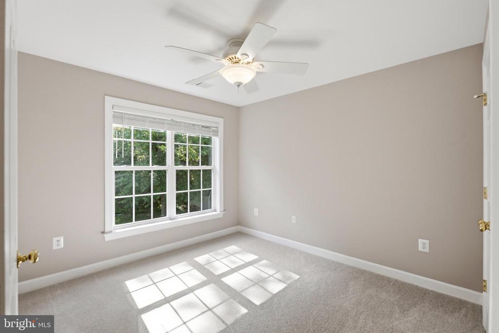 17432 BROWNSVILLE LANE
