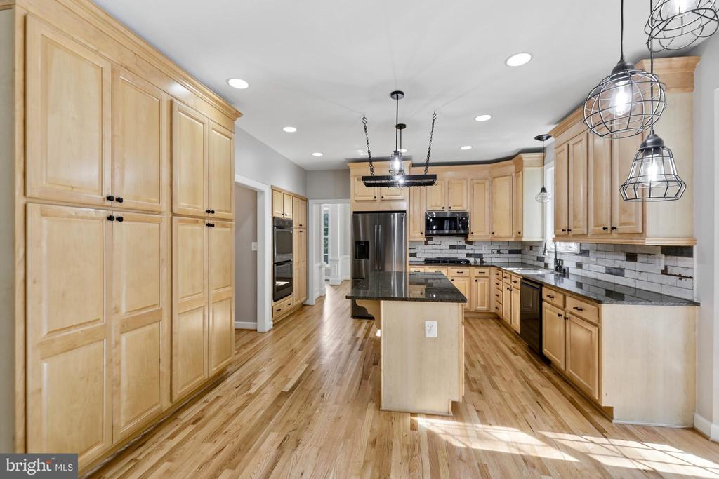 17432 BROWNSVILLE LANE