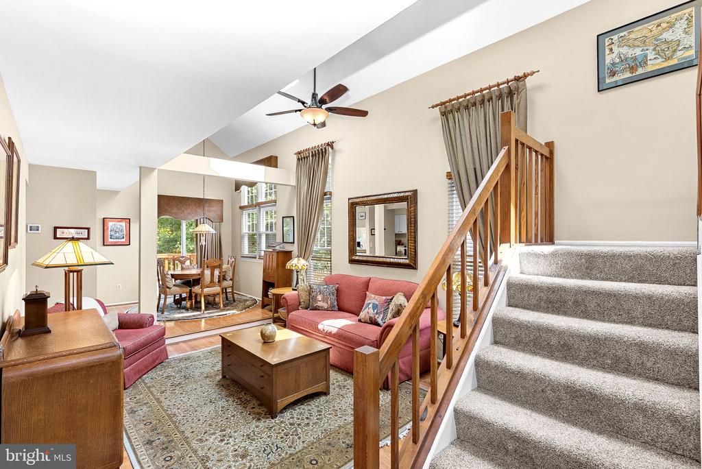 11 FERGUSON COURT
