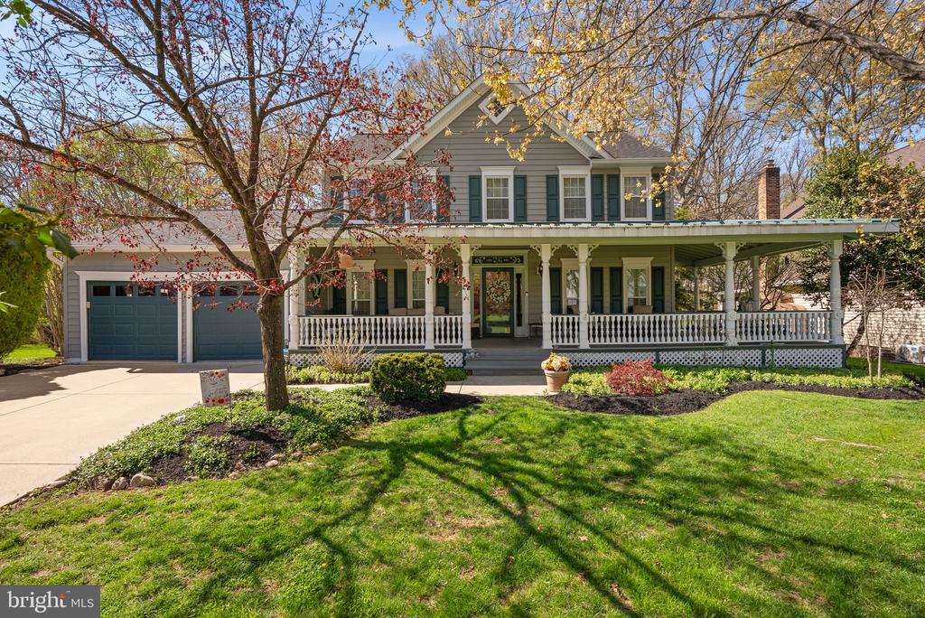 26 LIPSCOMB COURT