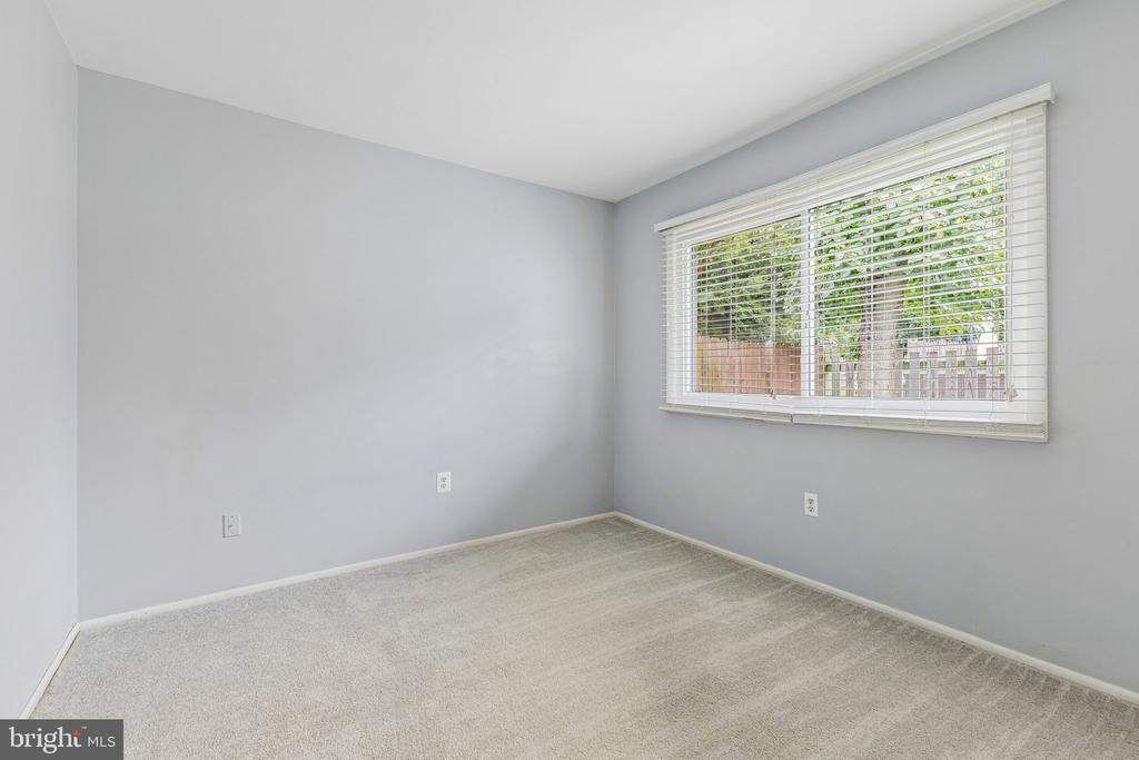246 AVONDALE DRIVE