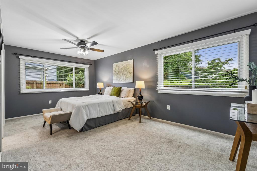 246 AVONDALE DRIVE
