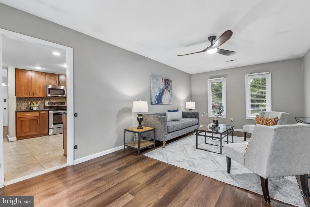 246 AVONDALE DRIVE