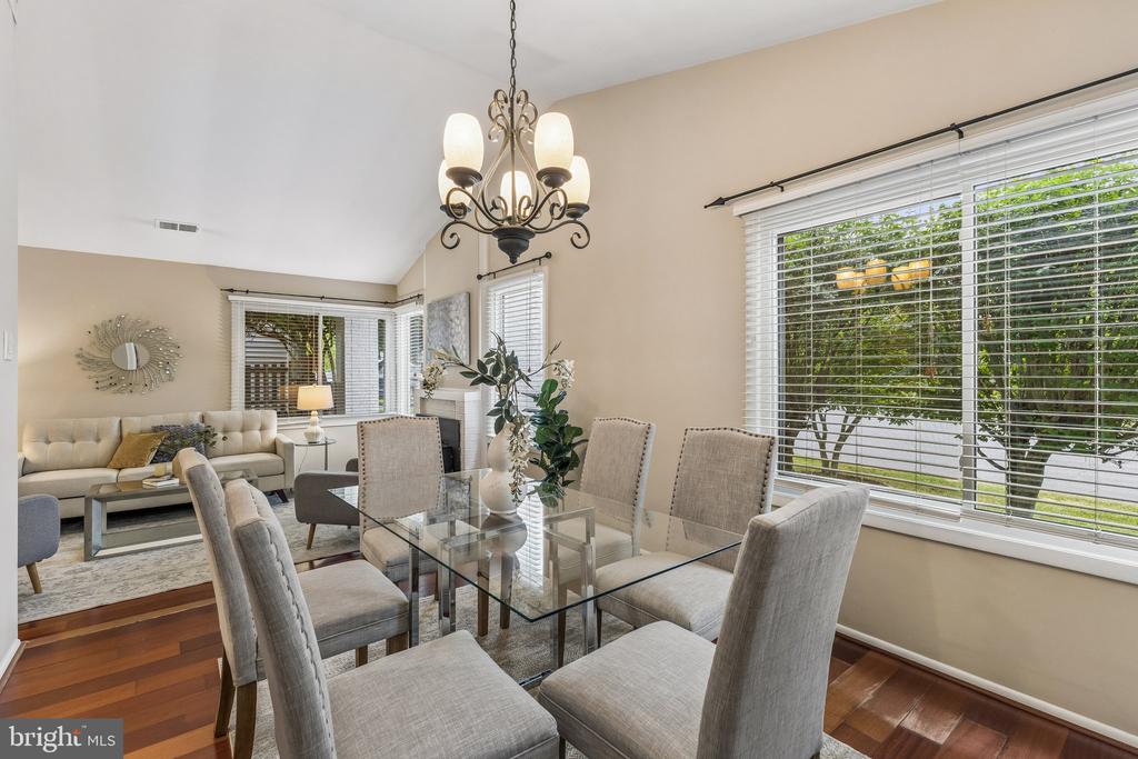 246 AVONDALE DRIVE