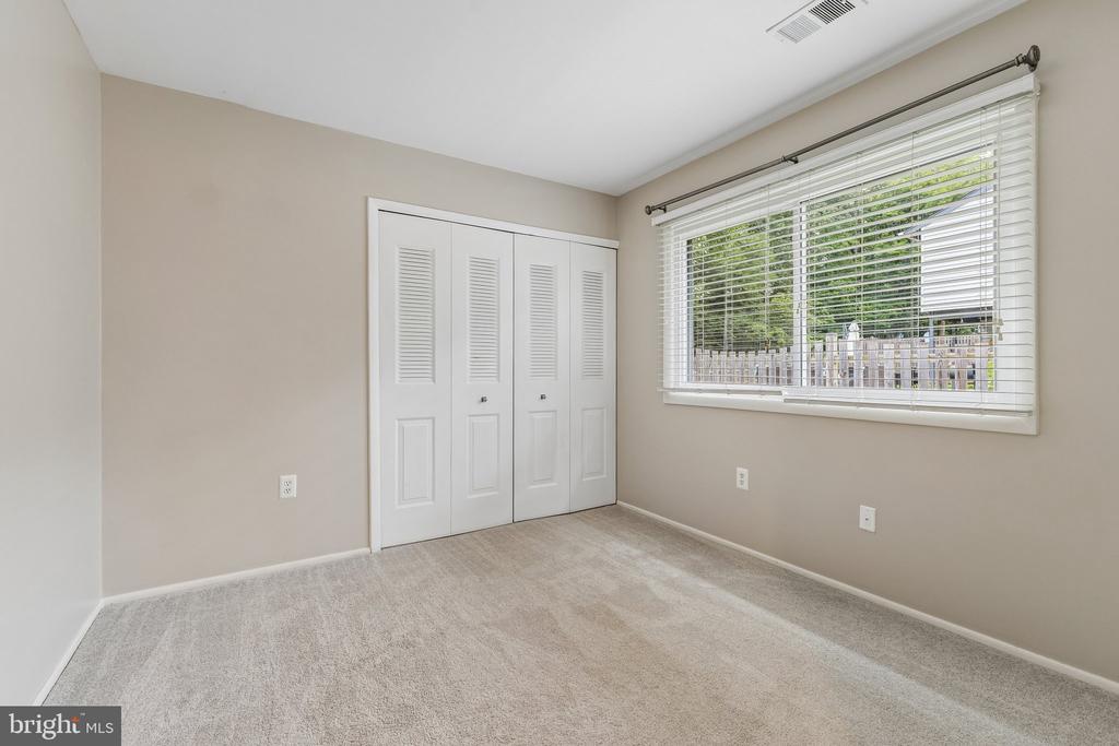 246 AVONDALE DRIVE